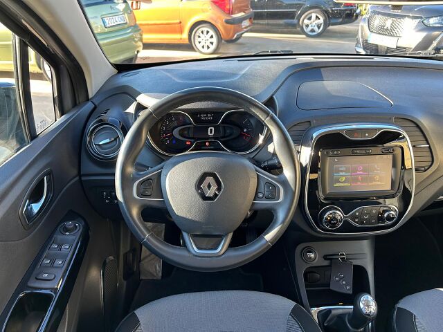 RENAULT CAPTUR ENERGY ZEN 1.5 DCI SPANISH LHD IN SPAIN 62000 MILES SUPERB 2016